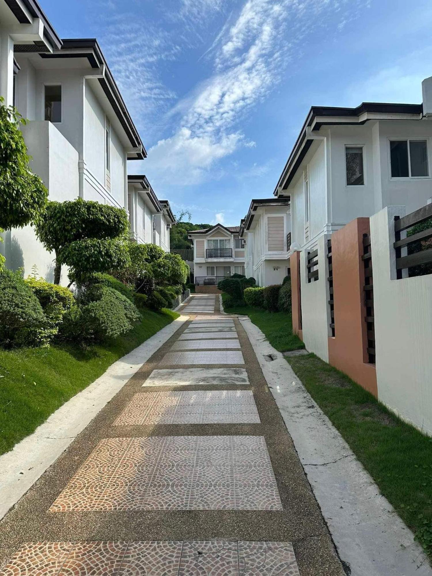 Tagaytay Hampton Villa Тагайтай Экстерьер фото