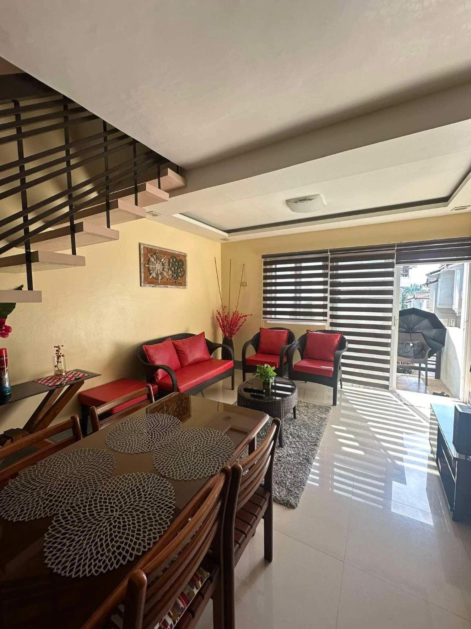 Tagaytay Hampton Villa Тагайтай Экстерьер фото